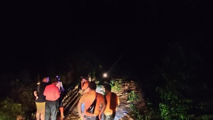 Longsor dan Banjir Landa Ampek Nagari Agam