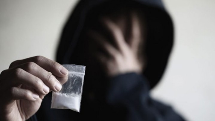 Oknum Polisi di Siak Ditangkap saat Pesta Sabu Oknum Polisi di Siak Ditangkap saat Pesta Sabu