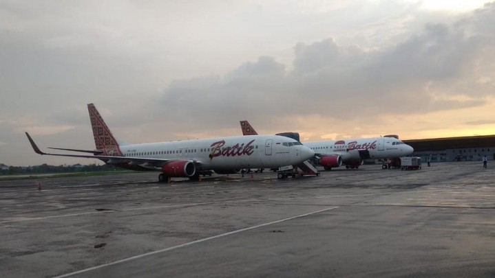 Pesawat Batik Air Tujuan Pekanbaru Dialihkan Mendarat di Batam