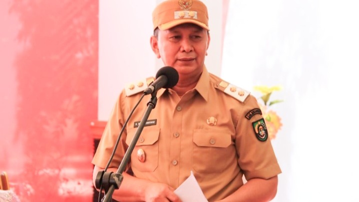 Perolehan Pajak PBB P2 Desa Mahato Diapresiasi Wabup Rohul