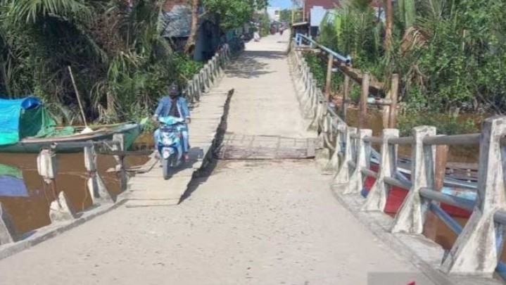 Pemprov Riau Bangun 11 Jembatan, Nilai Anggaran Capai Rp200 Miliar