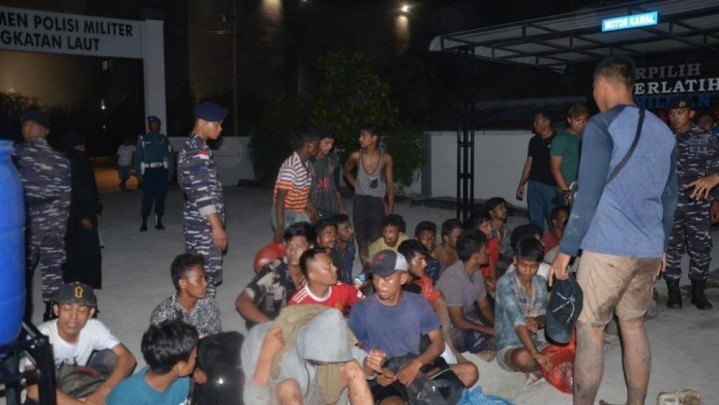 Petugas Gagalkan Pemberangkatan PMI Ilegal Melalui Dumai Petugas Gagalkan Pemberangkatan PMI Ilegal Melalui Dumai