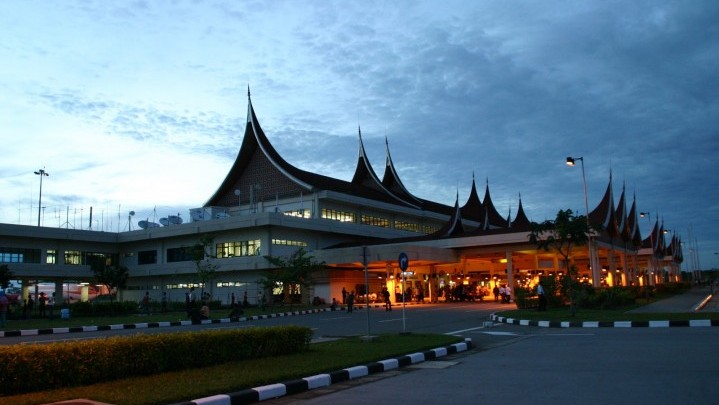 Di Bandara Internasional Minangkabau Akan Dibangun PLTS Di Bandara Internasional Minangkabau Akan Dibangun PLTS