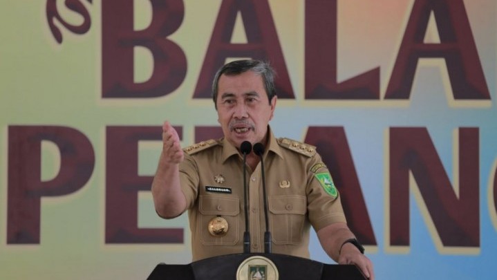 Gubri Syamsuar Beri Solusi Pembenahan Jalan Kabupaten Gubri Syamsuar Beri Solusi Pembenahan Jalan Kabupaten
