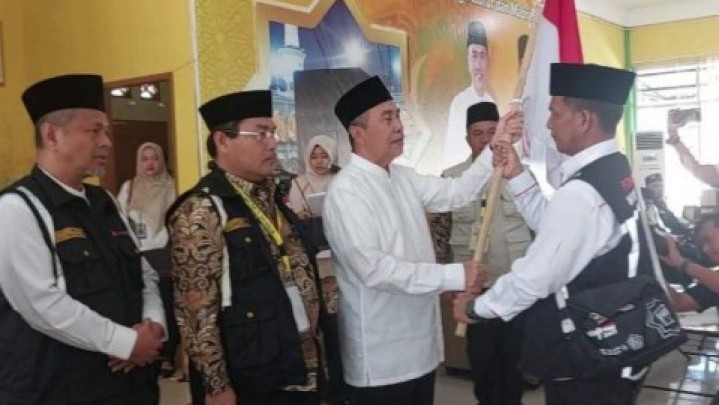 Usia Tertua CJH Riau Berumur 92 Tahun Usia Tertua CJH Riau Berumur 92 Tahun