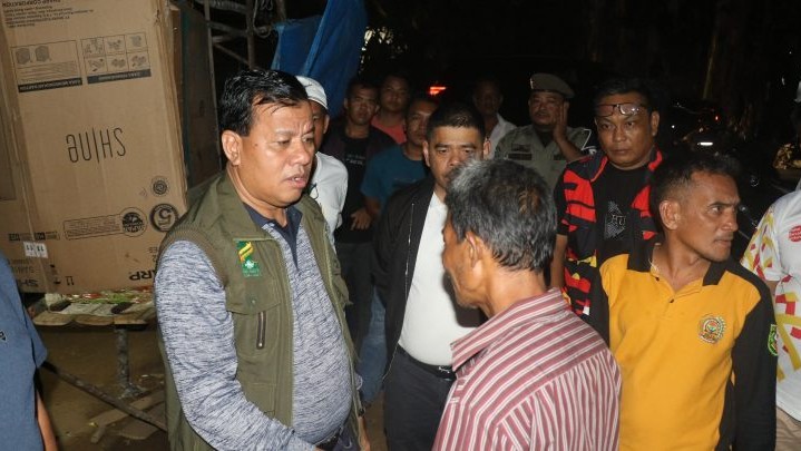 Seperti Ini Respons Plt Bupati Kuansing Dapat Informasi Rumah Warganya Tidak Layak Huni Seperti Ini Respons Plt Bupati Kuansing Dapat Informasi Rumah Warganya Tidak Layak Huni