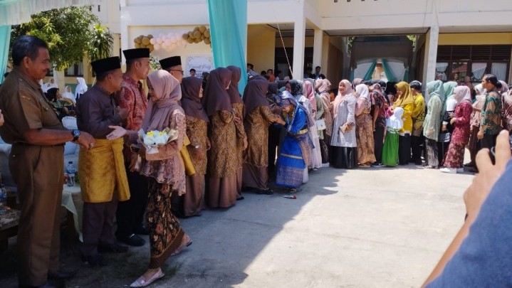 Perpisahan Siswa UPT SMPN 1 Tambang, Afrizal Naaf: Jadilah Penerus Bangsa