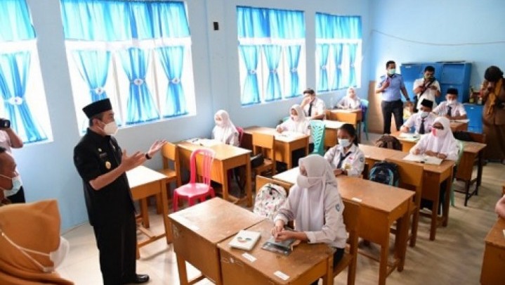 Pemko Pekanbaru Diminta Cari Lahan, Pemprov Riau akan Bangun SMA Baru