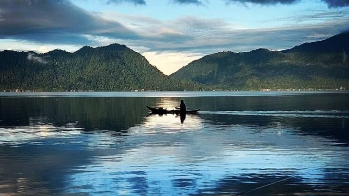 Danau Maninjau Tercemar, Ikan Rinuak Langka Selama 7 Bulan Danau Maninjau Tercemar, Ikan Rinuak Langka Selama 7 Bulan