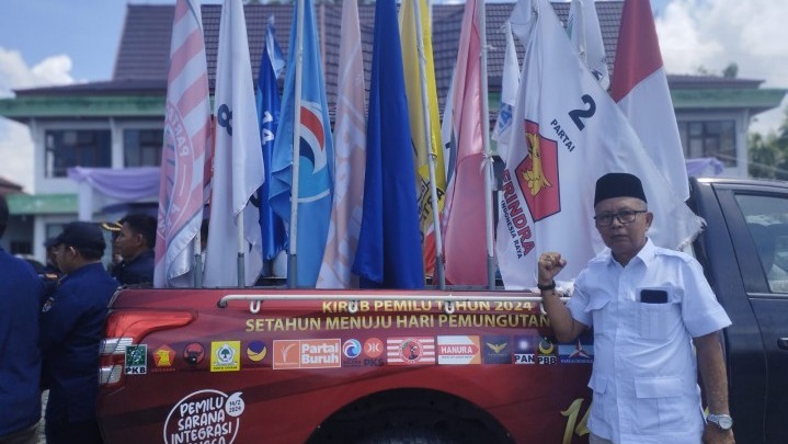 Hadiri Kirab Pemilu 2024, Ketua PAC Harap Gerindra Jadi Partai Pemenang Kembali di Kampar Hadiri Kirab Pemilu 2024, Ketua PAC Harap Gerindra Jadi Partai Pemenang Kembali di Kampar