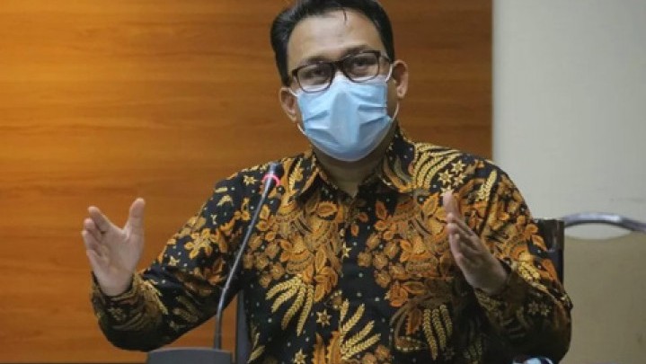 KPK Geledah Rumah Mewah di Batam, Milik Mantan Pejabat BC KPK Geledah Rumah Mewah di Batam, Milik Mantan Pejabat BC