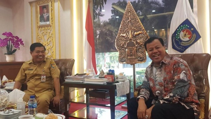 Bahas Penyelenggaraan Pemerintah, Plt Bupati Kuansing Temui Sekjen Kemendagri