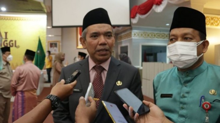 Disdik Riau Verifikasi PPDB Siswa SMA/SMKN hingga 23 Juni Disdik Riau Verifikasi PPDB Siswa SMA/SMKN hingga 23 Juni