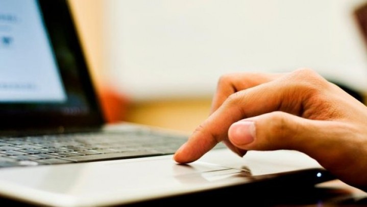 Jaringan Internet di Bintan Lelet, Orangtua Daftar PPDB Online di Sekolah Jaringan Internet di Bintan Lelet, Orangtua Daftar PPDB Online di Sekolah