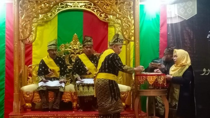 Pesan Penting untuk LAMR Pekanbaru soal LGBT Pesan Penting untuk LAMR Pekanbaru soal LGBT