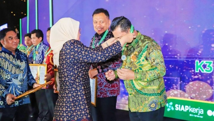 Gubernur Kepri Terima Penghargaan Pembina K3 Terbaik