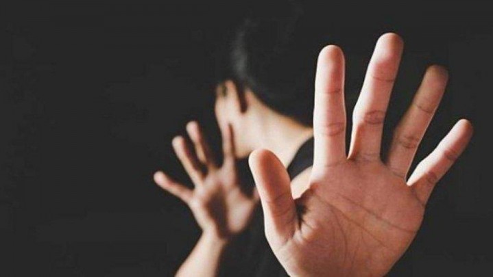 Kenalan di Medsos, Remaja di Batam Dirudapaksa Usai Dibelikan Pakaian Kenalan di Medsos, Remaja di Batam Dirudapaksa Usai Dibelikan Pakaian
