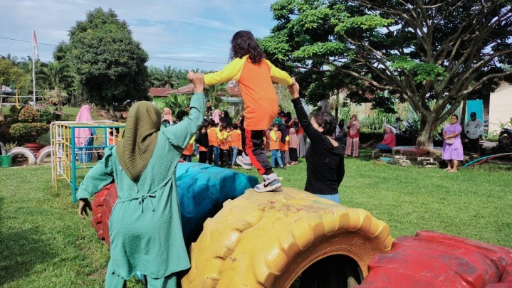 Apresiasi untuk Program Satu Desa Satu PAUD di Rohul Apresiasi untuk Program Satu Desa Satu PAUD di Rohul