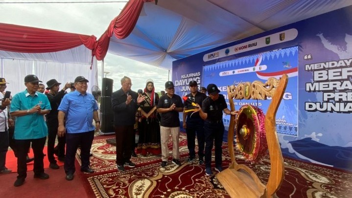 Riau Tuan Rumah Kejurnas Dayung Junior, Kata Gubri Sebagai Kebanggaan Riau Tuan Rumah Kejurnas Dayung Junior, Kata Gubri Sebagai Kebanggaan