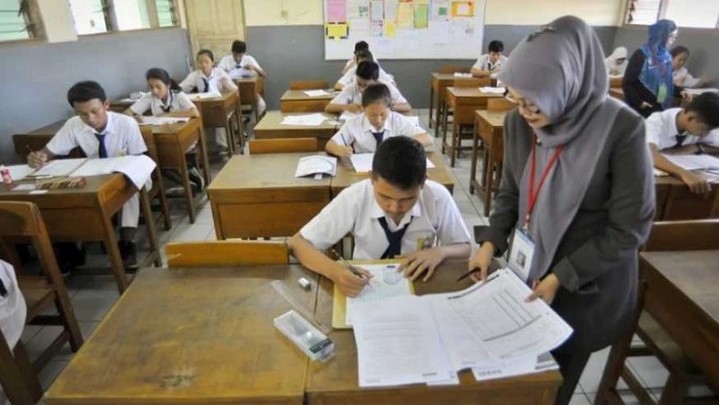 Anak Kurang Mampu di Riau Dibiayai Penuh Sekolah di SMA/SMK Swasta