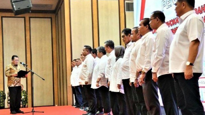 Gubernur Kepri Kukuhkan Pengurus Komite Advokasi Daerah Anti Korupsi Gubernur Kepri Kukuhkan Pengurus Komite Advokasi Daerah Anti Korupsi