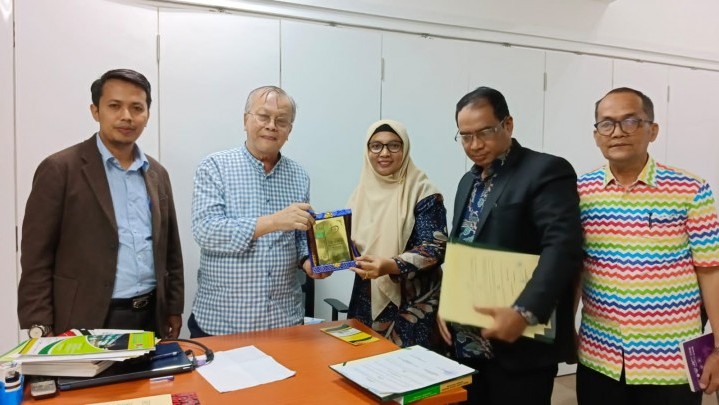 STIE Syariah Bengkalis Teken kerjasama bersama IRDAK Singapura STIE Syariah Bengkalis Teken kerjasama bersama IRDAK Singapura
