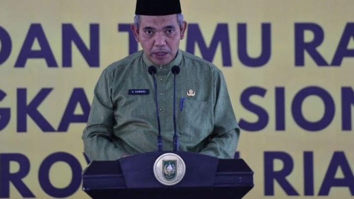 Dibantu APBD Riau, Siswa Tidak Mampu Sudah Mulai Bisa Daftar ke Sekolah Swasta Dibantu APBD Riau, Siswa Tidak Mampu Sudah Mulai Bisa Daftar ke Sekolah Swasta