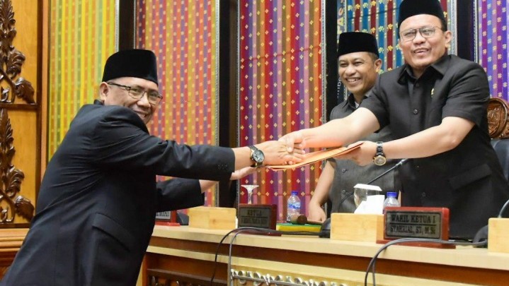 Usai Diaudit BPK, Pemkab Bengkalis Sampaikan Gambaran Umum Laporan Keuangan di DPRD