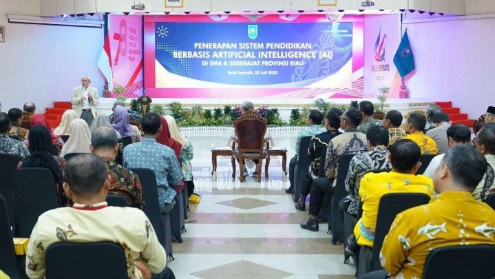 Jembatan Air Hitam Rohil Sudah Bisa Digunakan untuk Buka Daerah Terisolir Jembatan Air Hitam Rohil Sudah Bisa Digunakan untuk Buka Daerah Terisolir