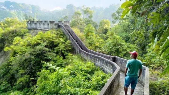 Hingga Pertengahan Tahun, Wisatawan ke Sumbar Capai 5 Juta Hingga Pertengahan Tahun, Wisatawan ke Sumbar Capai 5 Juta