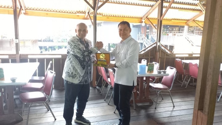 Hadapi Pemilu 2024, PGRI Berkomitmen Tidak Berpolitik dan Netral Hadapi Pemilu 2024, PGRI Berkomitmen Tidak Berpolitik dan Netral