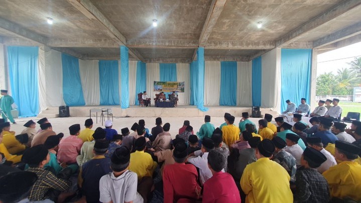 MUI Kampar Gelar Bedah Buku Biografi Ulama di Pondok Pesantren Islamic Center Kampa MUI Kampar Gelar Bedah Buku Biografi Ulama di Pondok Pesantren Islamic Center Kampa