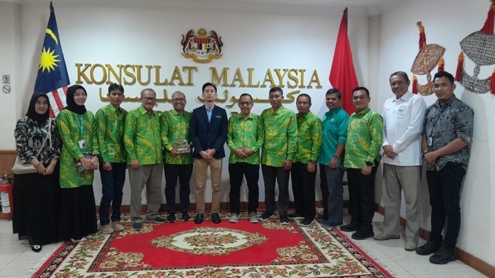 SPS Riau dan Konsul Malaysia di Pekanbaru Bincangkan Program Media dan Rencana Kerjasama