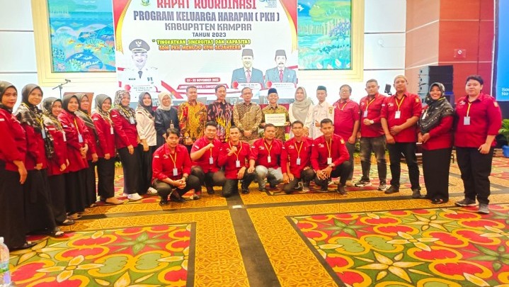 PKH Kabupaten Kampar Salurkan Infak Ratusan Juta untuk Warga Palestina PKH Kabupaten Kampar Salurkan Infak Ratusan Juta untuk Warga Palestina