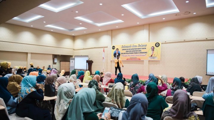 Forum Pekanbaru Kota Bertuah Gandeng Jagog Foundation Gelar Pelatihan Public Speaking