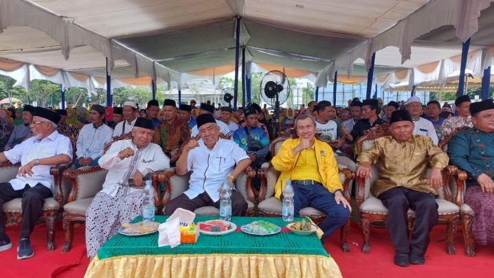 Arwin, Syamsuar, dan Wan Abu Bakar, Bersatu di Siak: Hadir Saat Deklarasi Kito Gas Arwin, Syamsuar, dan Wan Abu Bakar, Bersatu di Siak: Hadir Saat Deklarasi Kito Gas