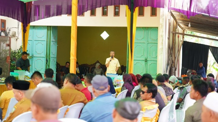 Tokoh Kerinci Kanan Puas dengan Kinerja Syamsuar, Siap Kembali Memenangkannya pada Pilgubri ini Tokoh Kerinci Kanan Puas dengan Kinerja Syamsuar, Siap Kembali Memenangkannya pada Pilgubri ini