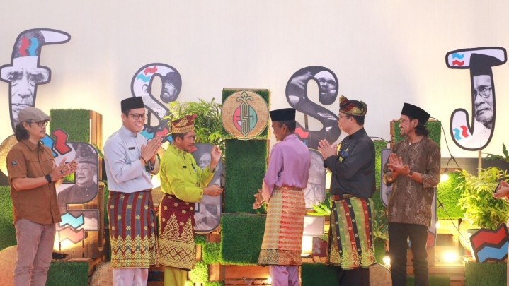 Festival Sastra Sungai Jantan 2024 Resmi Dibuka, Dorong Generasi Baru Lestarikan Budaya Melayu