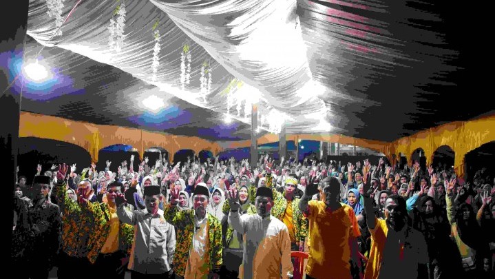 Hujan Lebat tak Halangi Ribuan Pendukung Paslon Suwai Hadiri Kampanye di Pekanbaru Hujan Lebat tak Halangi Ribuan Pendukung Paslon Suwai Hadiri Kampanye di Pekanbaru