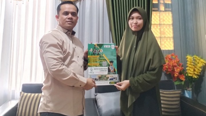 Vera Swanda di Tetapkan Sebagai Presma IAI LUKMAN EDY Riau 2025