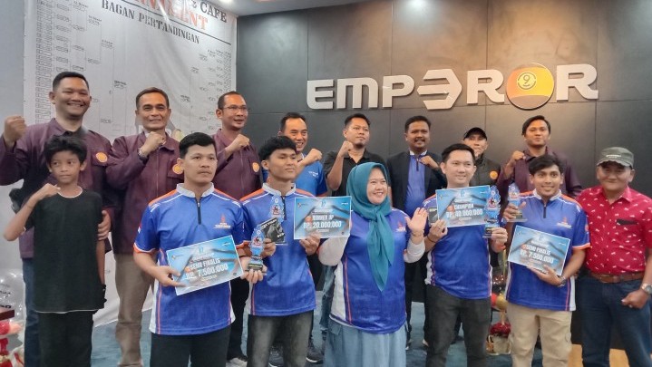 Event Perdana, Emperor Pool Pekanbaru Sukses Gelar Turnamen Biliar Piala Walikota Pekanbaru Event Perdana, Emperor Pool Pekanbaru Sukses Gelar Turnamen Biliar Piala Walikota Pekanbaru