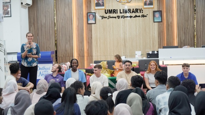 UMRI Jadi Magnet Baru Mahasiswa Asing, Tujuh Negara Kirim Wakilnya ke Pekanbaru UMRI Jadi Magnet Baru Mahasiswa Asing, Tujuh Negara Kirim Wakilnya ke Pekanbaru