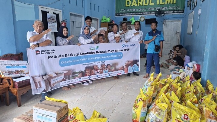 Pelindo Regional 1 Pekanbaru Berbagi Sembako ke Panti Asuhan Darul Ilmi Pelindo Regional 1 Pekanbaru Berbagi Sembako ke Panti Asuhan Darul Ilmi