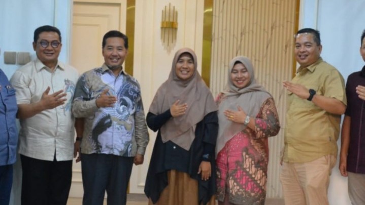 Perjuangkan Standar Harga Kelapa, Komisi II DPRD Riau Sambangi Kementerian Pertanian