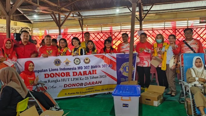 HUT ke-25 LPM, DPD LPM Pekanbaru Gelar Bakti Sosial Donor Darah