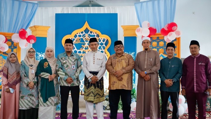 Dihadiri Anggota DPRD Riau Ayat Cahyadi, Camat Fajri Adha Buka MTQ ke-20 Kulim