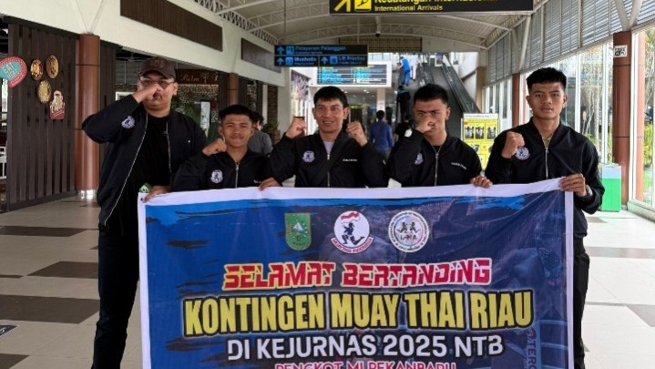 Tiga Atlet Muaythai Pekanbaru Wakili Riau Siap Tempur Bawa Emas Kejurnas di NTB Tiga Atlet Muaythai Pekanbaru Wakili Riau Siap Tempur Bawa Emas Kejurnas di NTB