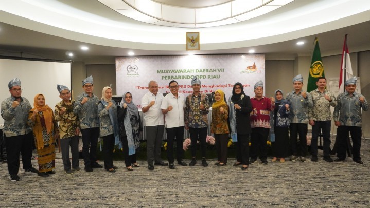 DPD Perbarindo Riau Resmi Dilantik, Ketum DPP Tedy Alamsyah Ingatkan Bisa Bersaing di Era Digital