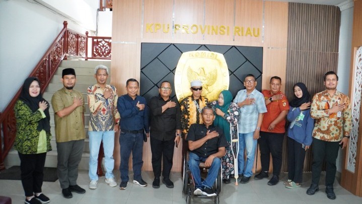 Wujudkan Layanan Ramah Disabilitas, KPU Riau Gandeng PPUA Provinsi Riau Dalam Menyediakan Fasilitas Akses