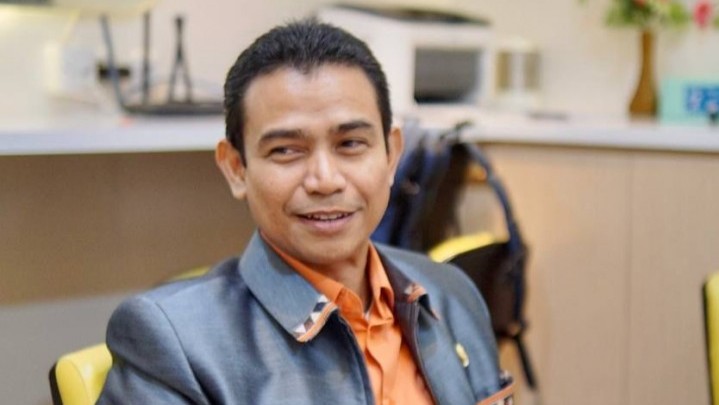 Anggota DPR RI Hendry Munief Dorong Pemerintah Perkuat Literasi Artificial Intelegence (AI) Bagi Pelaku Usaha dan Wisata Anggota DPR RI Hendry Munief Dorong Pemerintah Perkuat Literasi Artificial Intelegence (AI) Bagi Pelaku Usaha dan Wisata